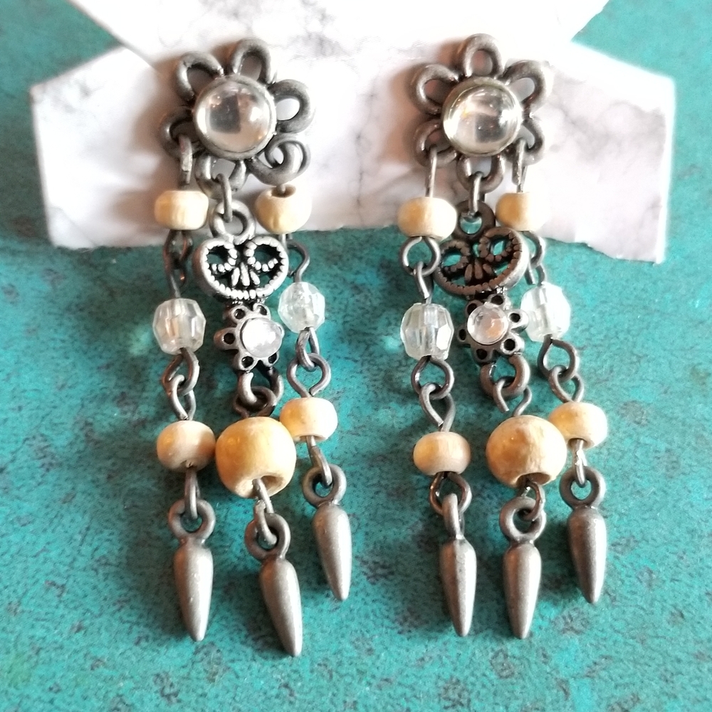 Vintage earrings silver tone tan yellow bohemian dangly flower floral boho